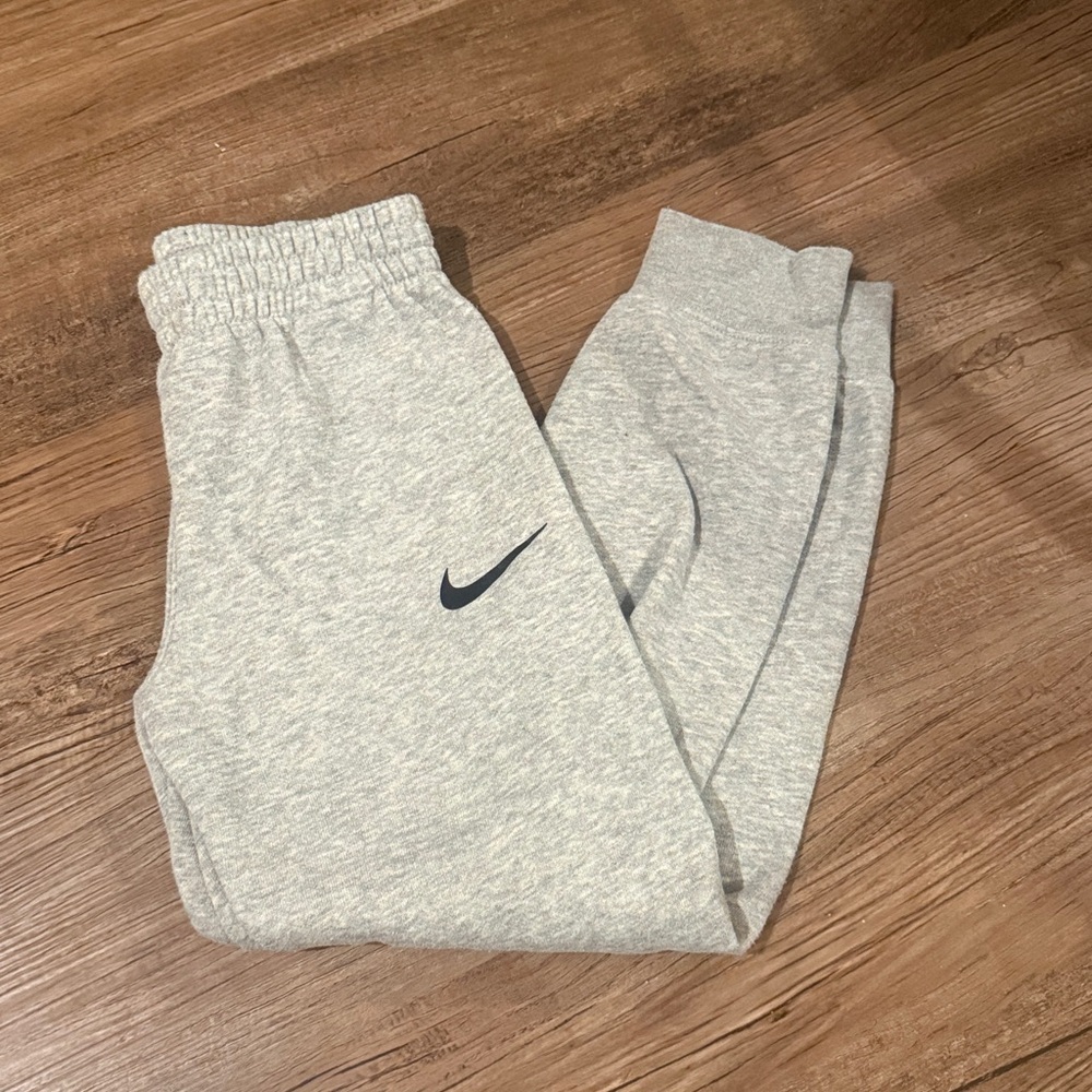 Nike Heather Gray Joggers
